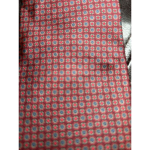 Yves Saint Laurent 58” 100% Silk Woven Red Men’s Neck Tie - Picture 3 of 6